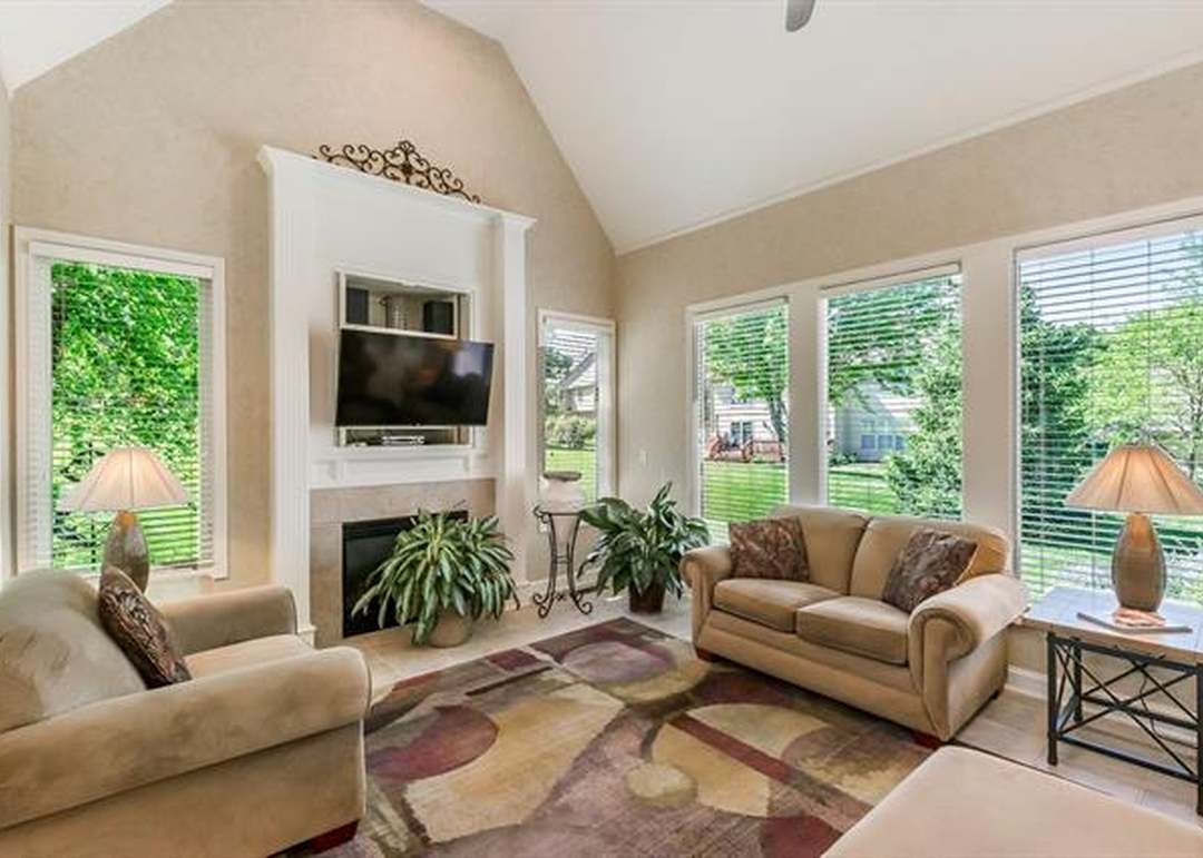 9526 Vista Drive — photo 6