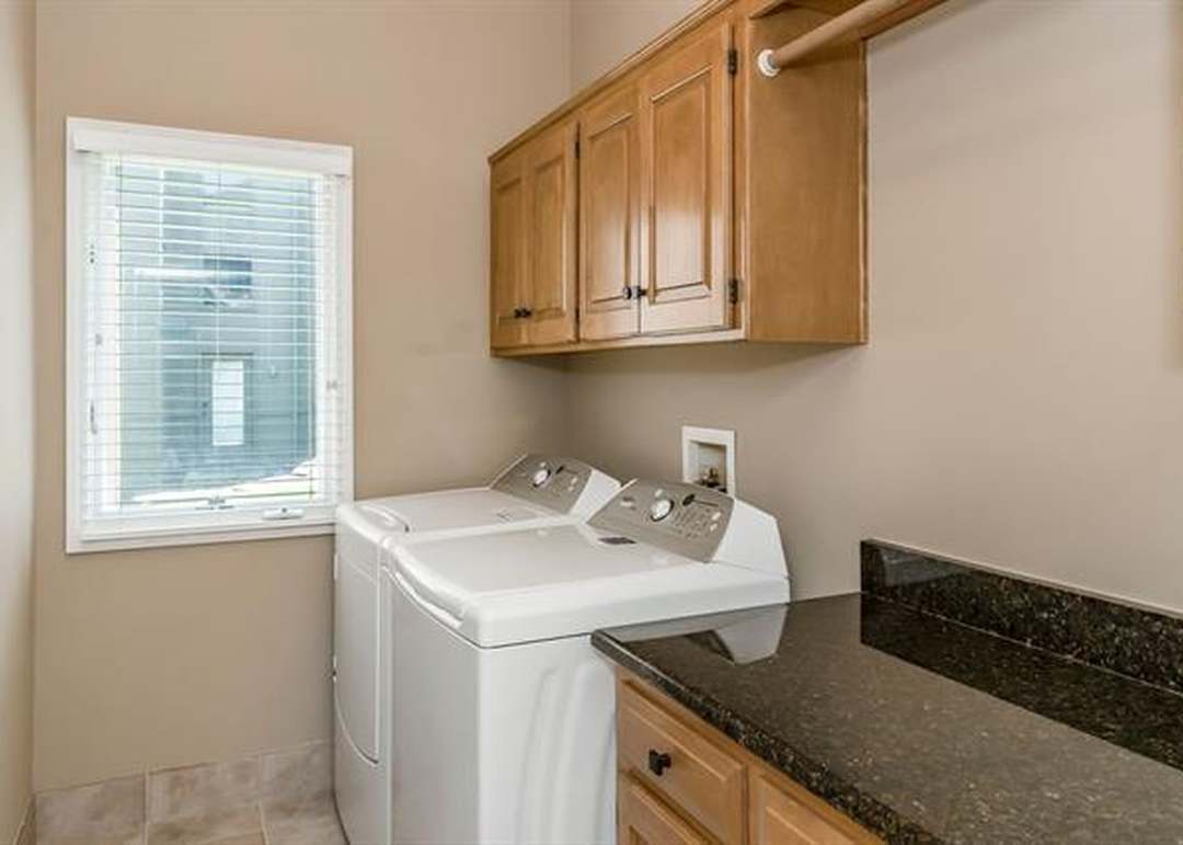 9526 Vista Drive — photo 28