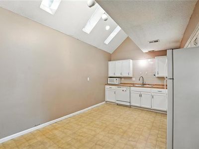 9527 W 77th Terrace — photo 9
