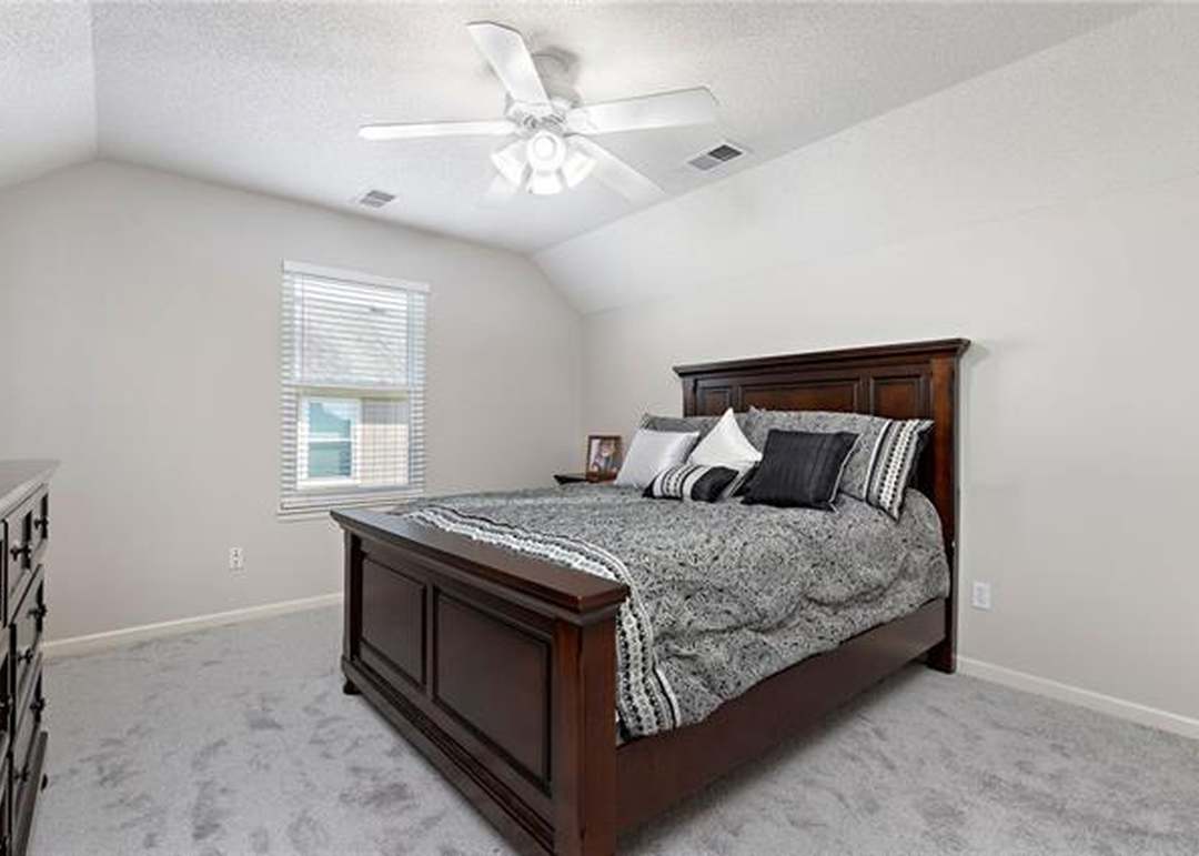 960 Witch Hollow Street — photo 18