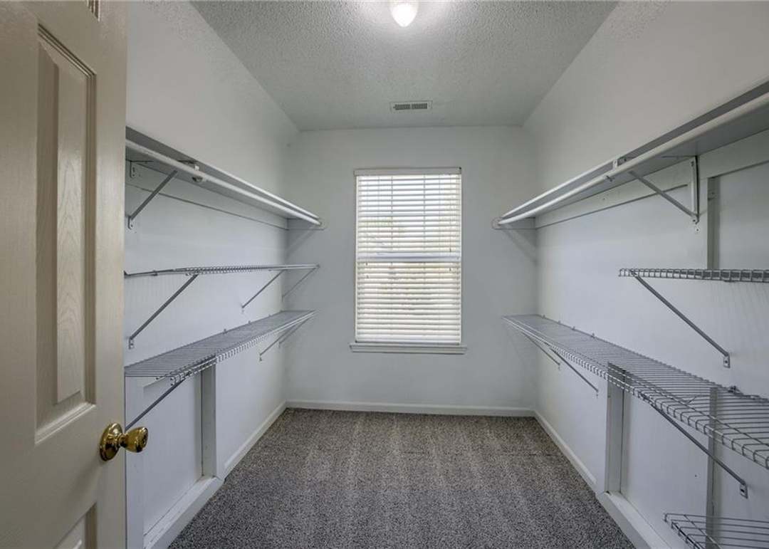 9601 W 132nd Terrace — photo 23