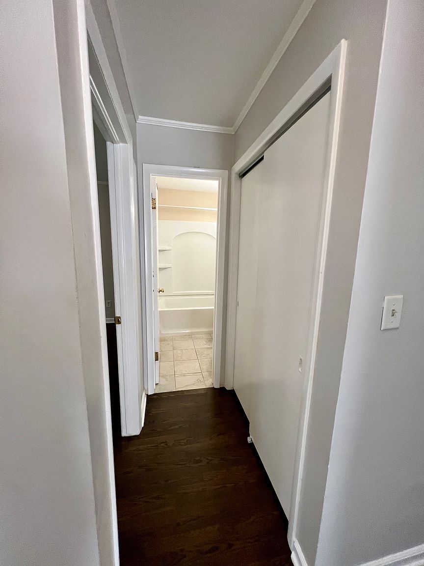 9601 Walnut Street — photo 18