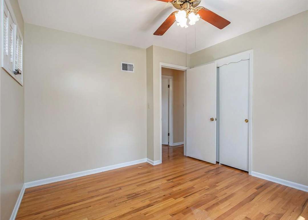 9608 W 96th Street — photo 23