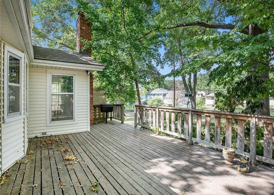 9608 W 96th Street — photo 31