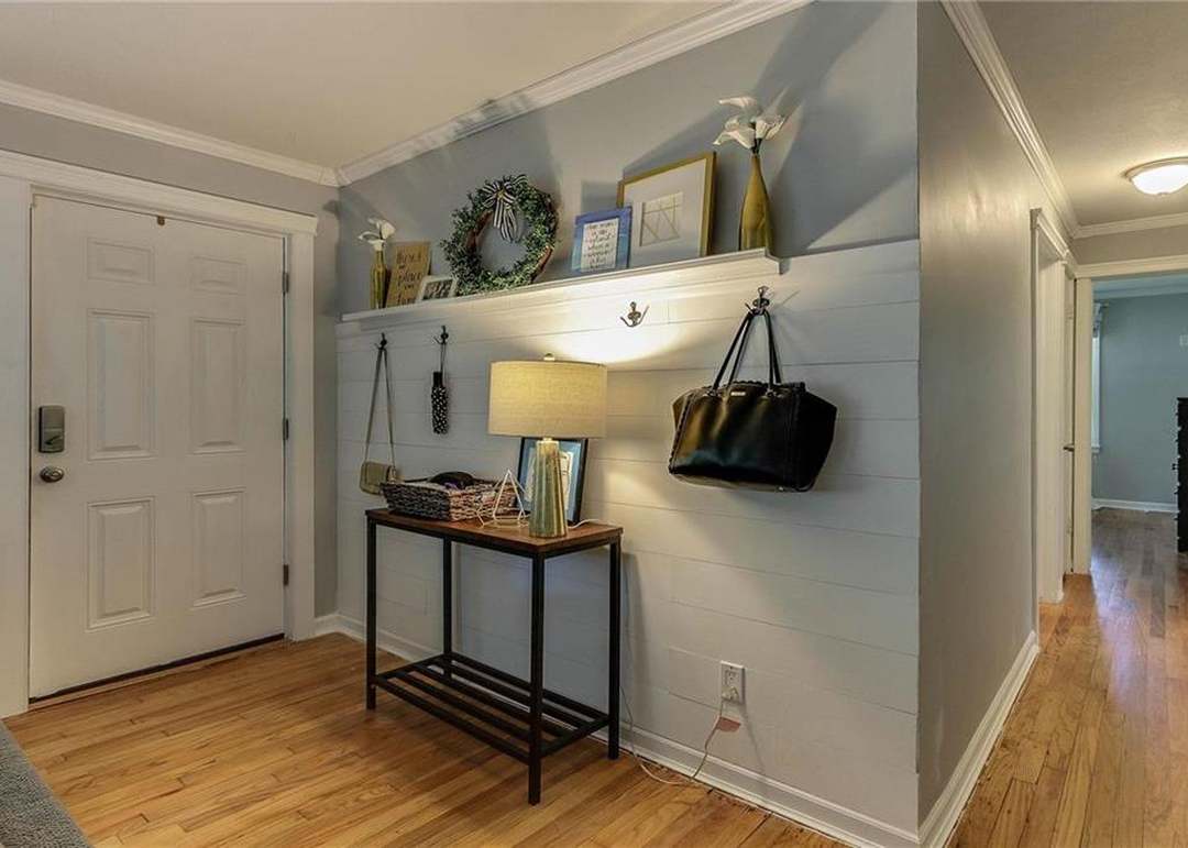 9609 Walnut Street — photo 15