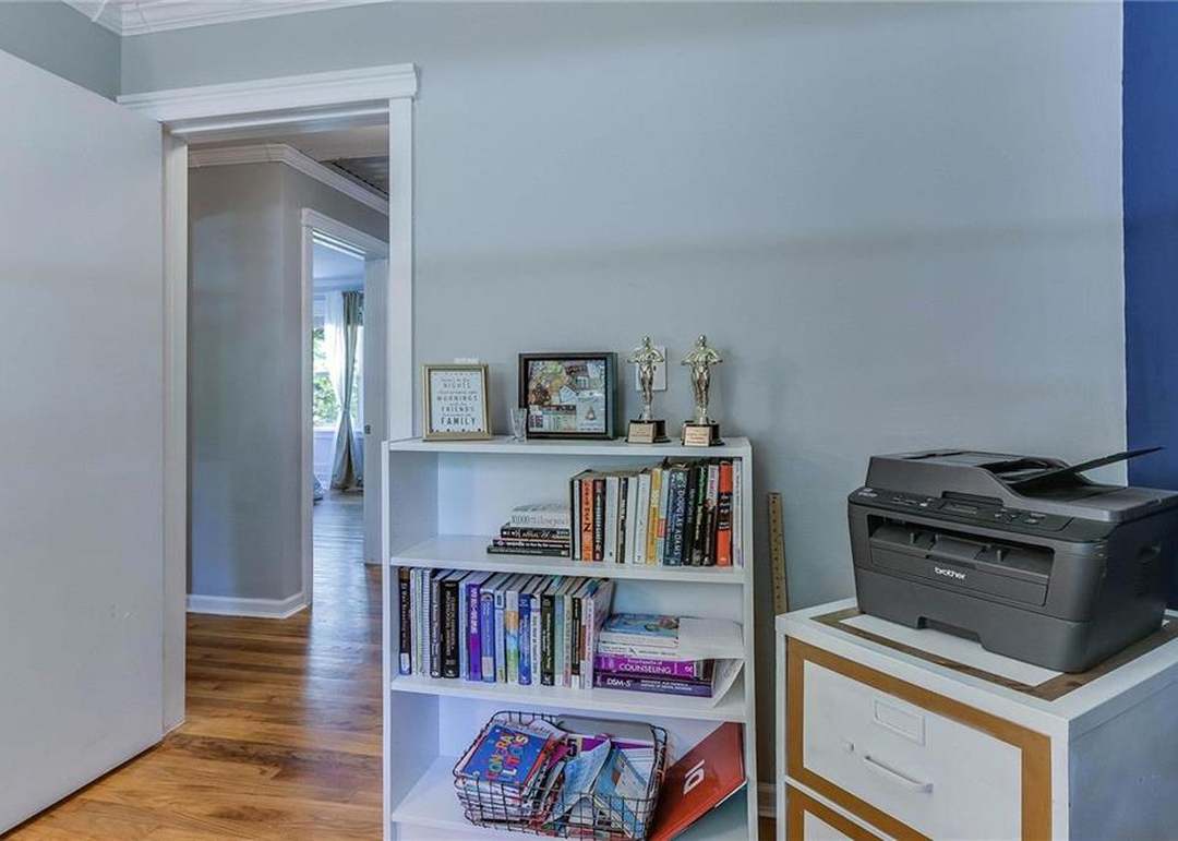 9609 Walnut Street — photo 19