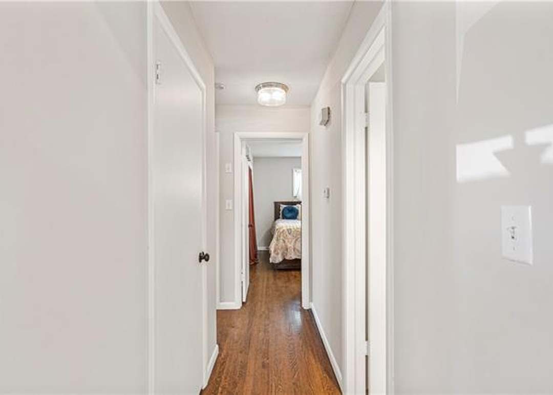 9621 England Street — photo 19