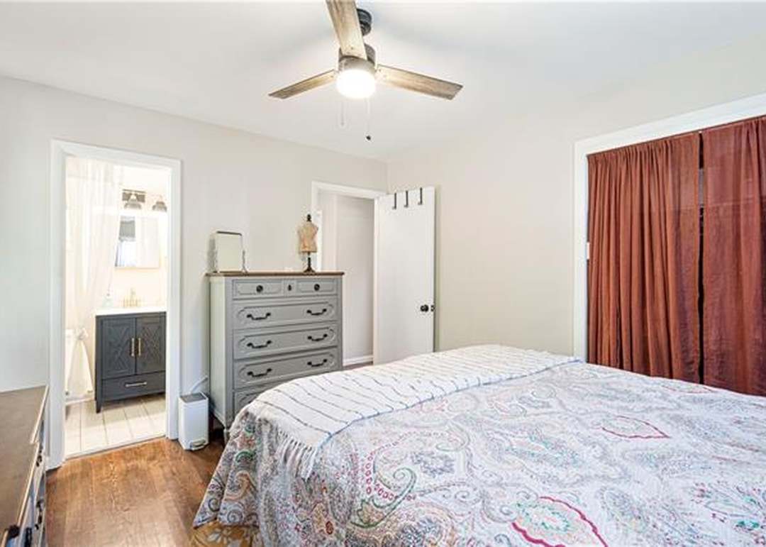 9621 England Street — photo 20