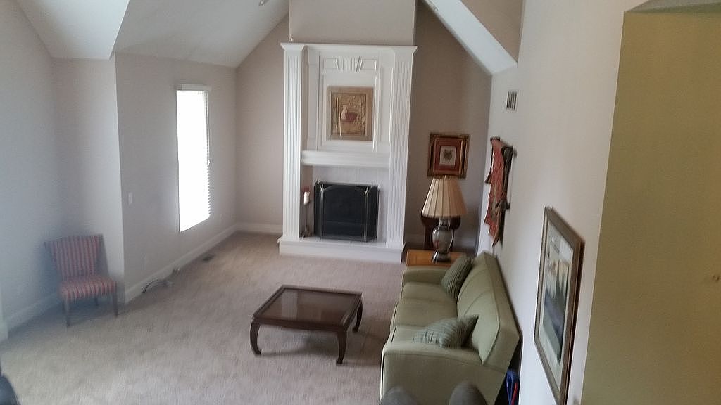 9710 N Montclair Avenue — photo 8