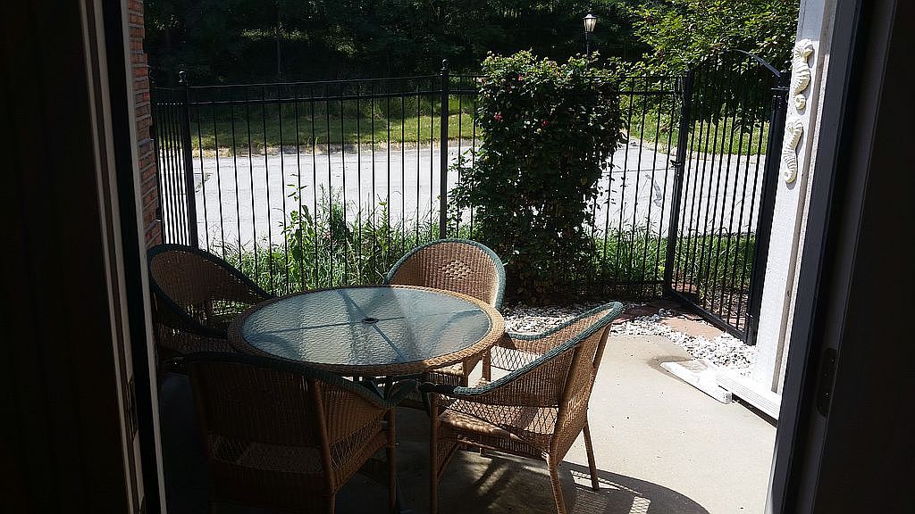 9710 N Montclair Avenue — photo 13