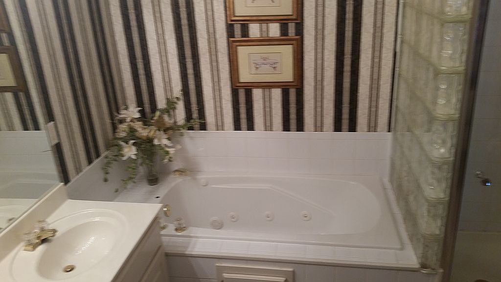 9710 N Montclair Avenue — photo 17