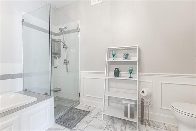 9710 N Montclair Avenue — photo 39