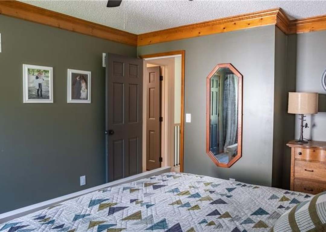 9753 W 115th Street — photo 5