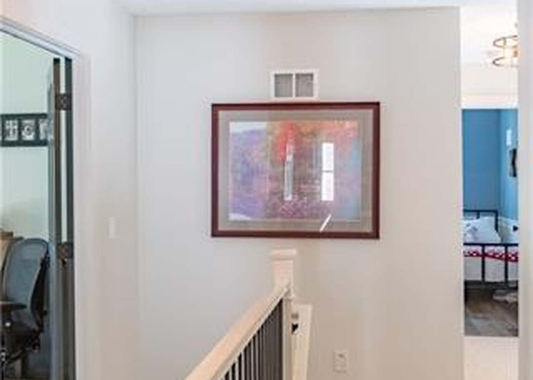 9753 W 115th Street — photo 35
