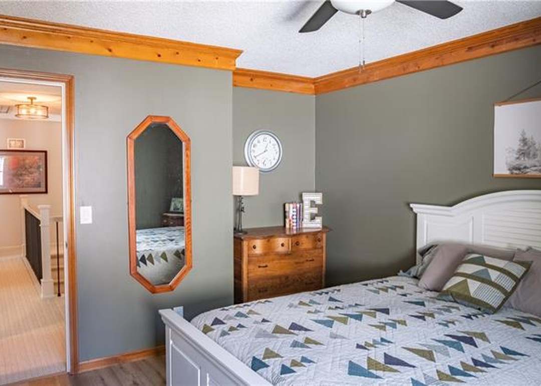 9753 W 115th Street — photo 37