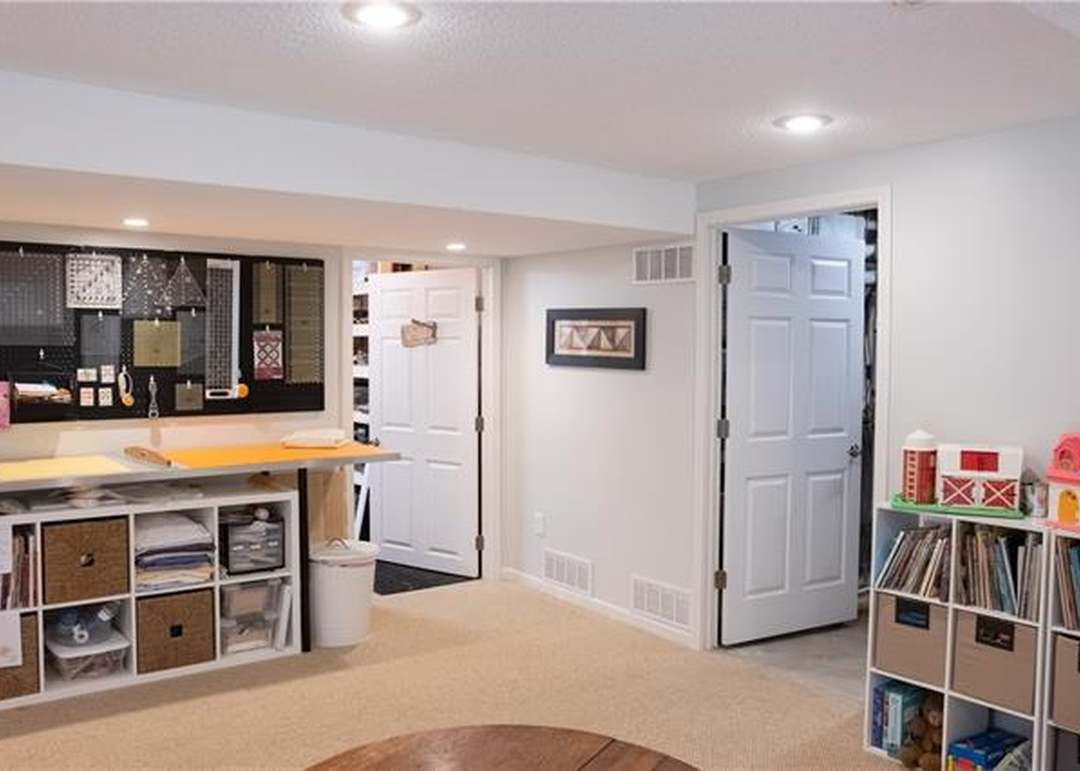 9753 W 115th Street — photo 46