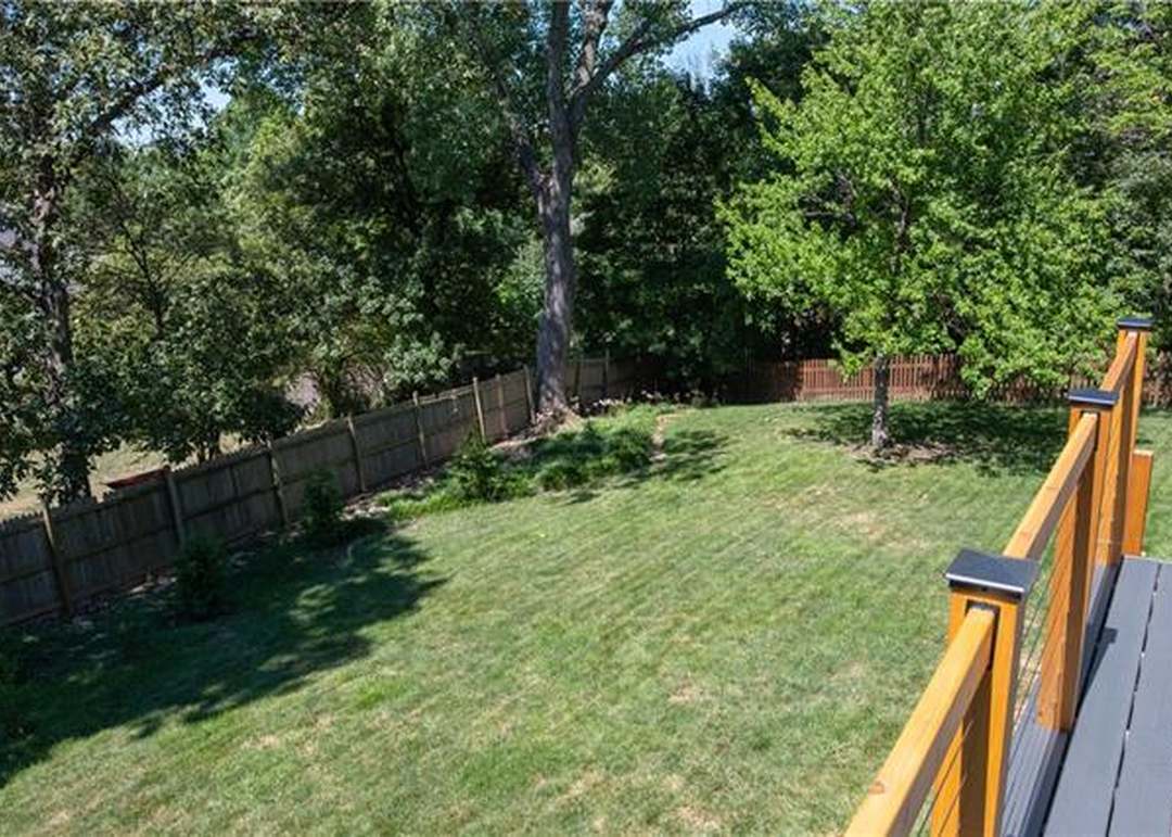 9753 W 115th Street — photo 57