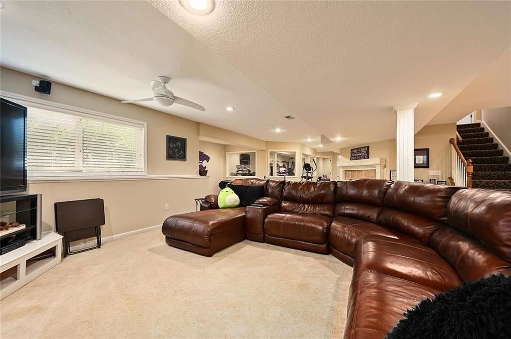 9900 Stevenson Street — photo 23