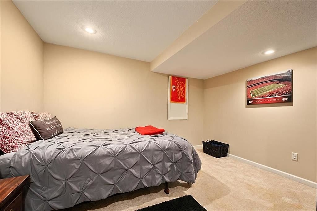 9900 Stevenson Street — photo 24