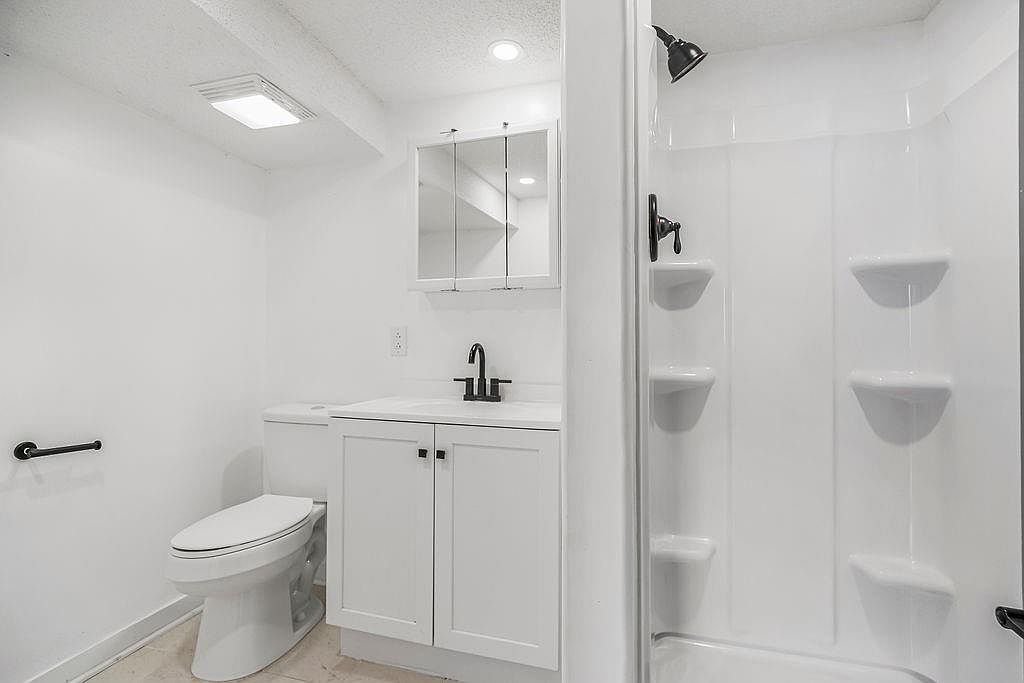 9908 E 77th Terrace — photo 17