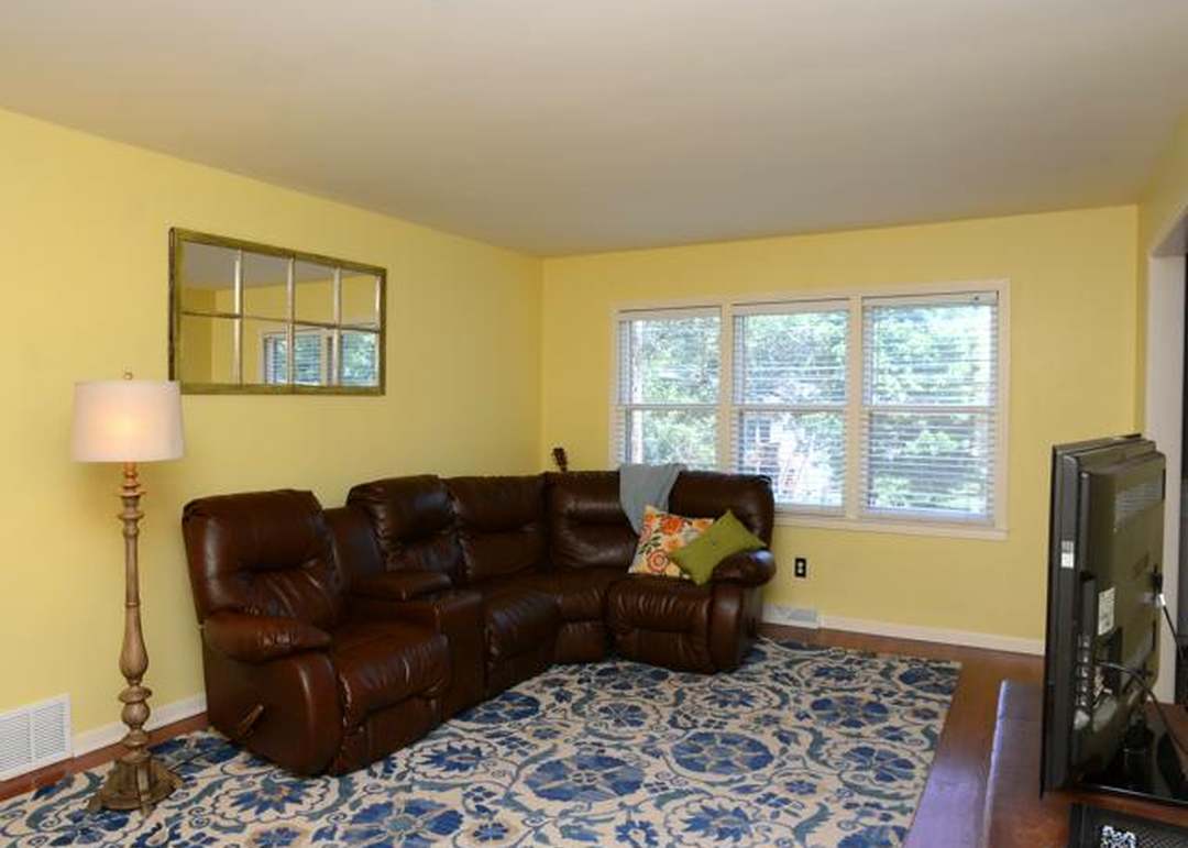 9908 HORTON STREET — photo 8