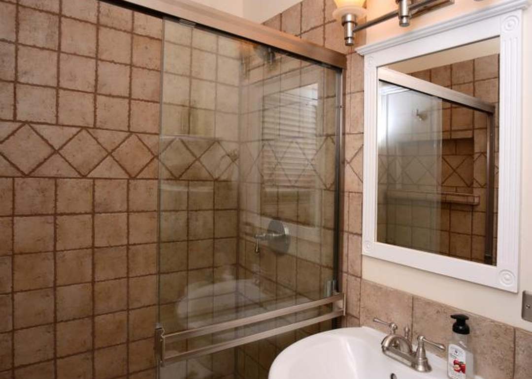 9908 HORTON STREET — photo 14