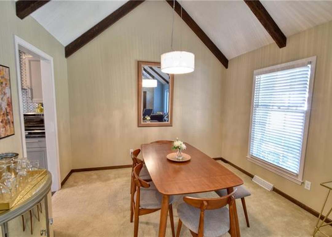 9920 Perry Drive — photo 15