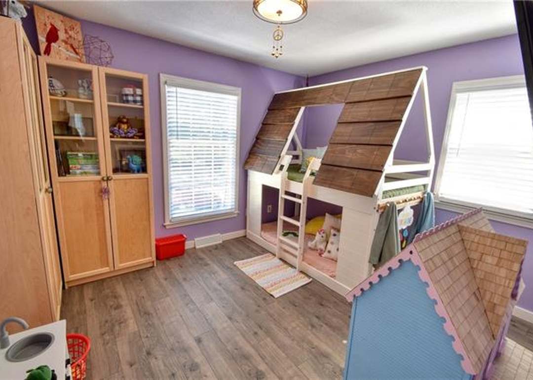 9920 Perry Drive — photo 28