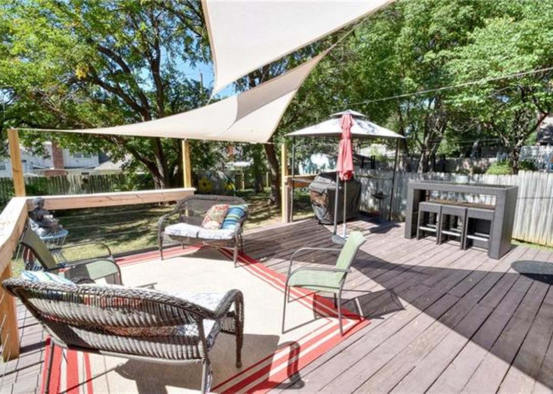 9920 Perry Drive — photo 38