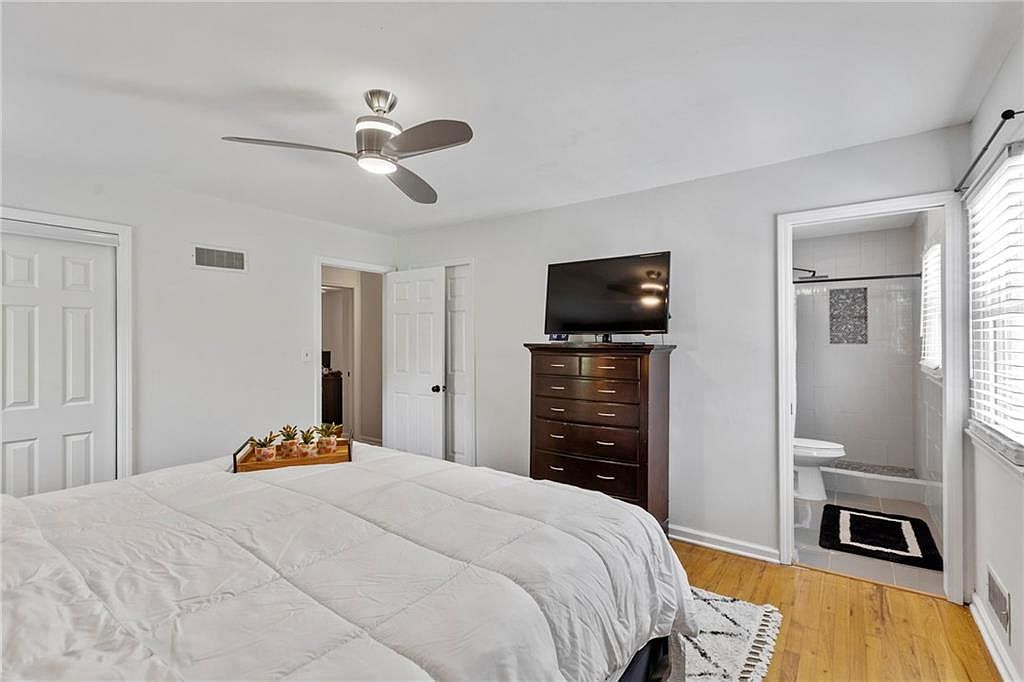 9947 Bluejacket Drive — photo 13