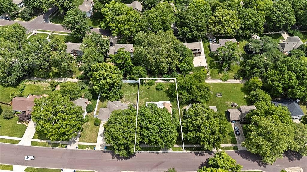 9947 Bluejacket Drive — photo 29