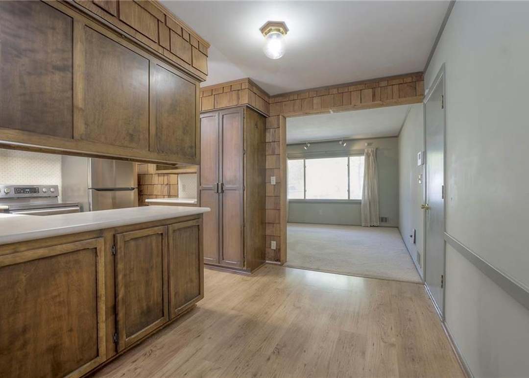 619 NW Fair Lane — photo 17