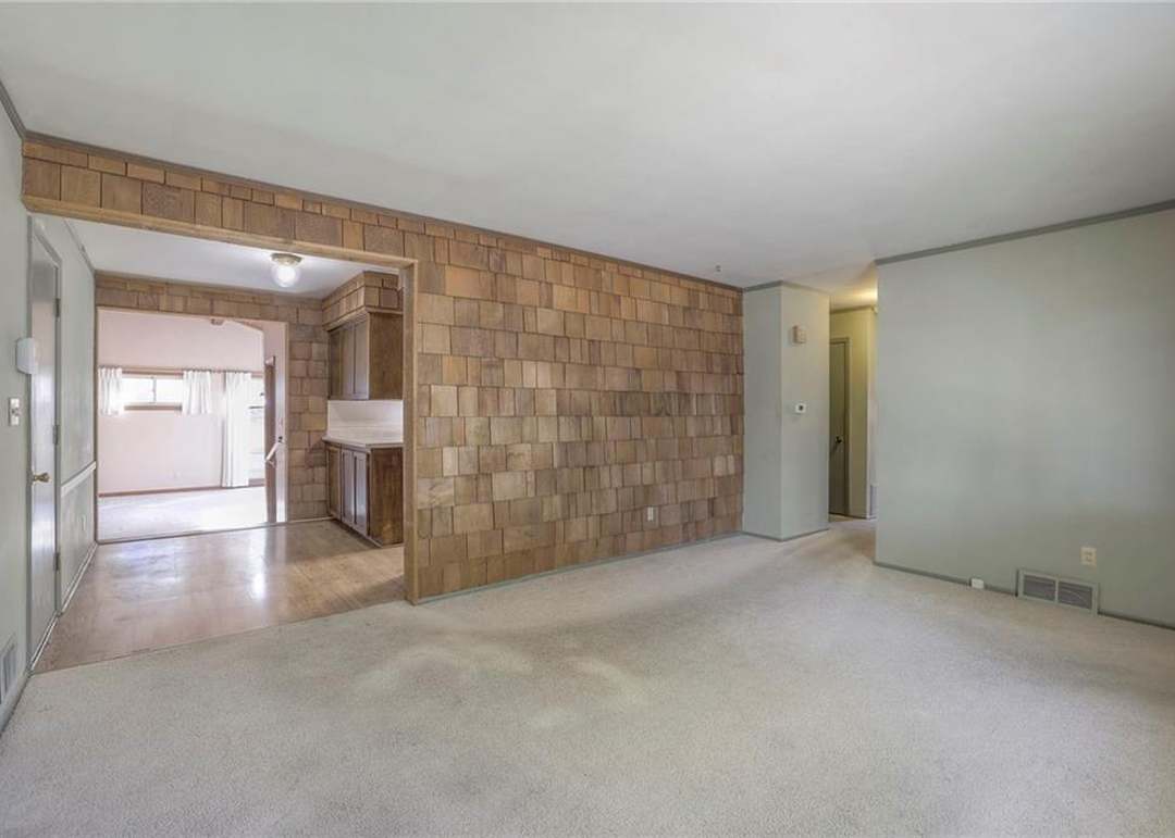 619 NW Fair Lane — photo 19