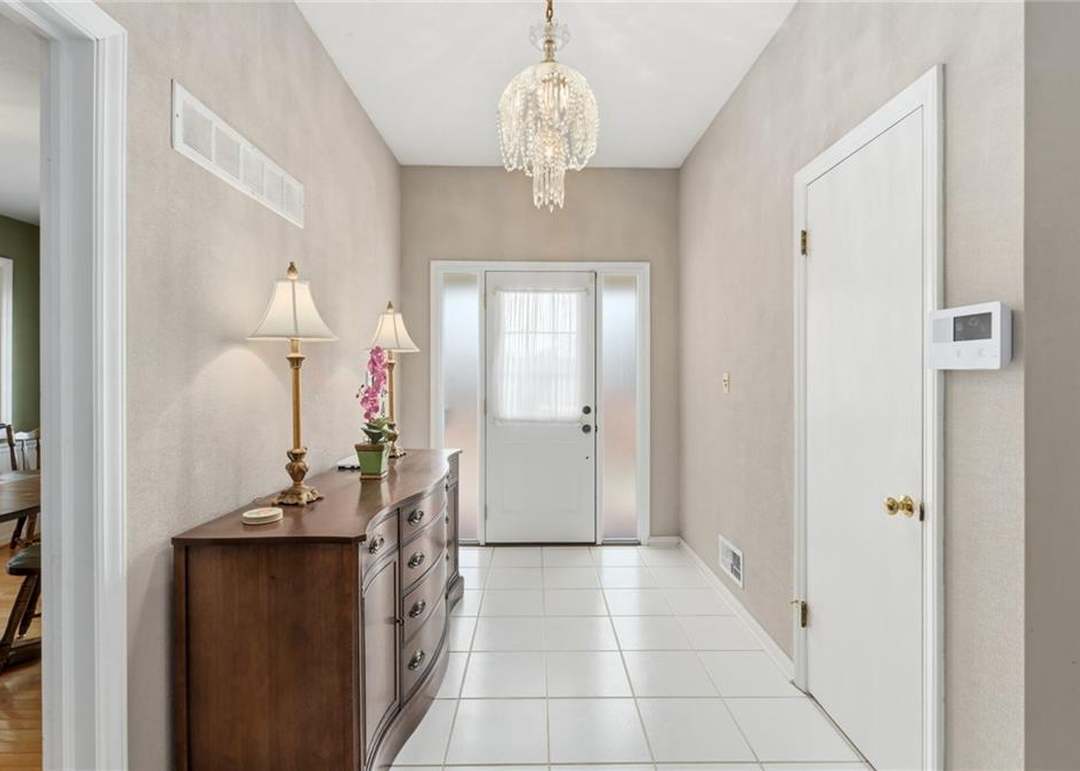 3424 S Norton Avenue — photo 10