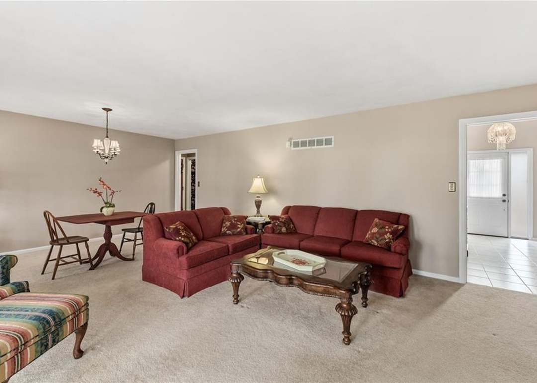 3424 S Norton Avenue — photo 13