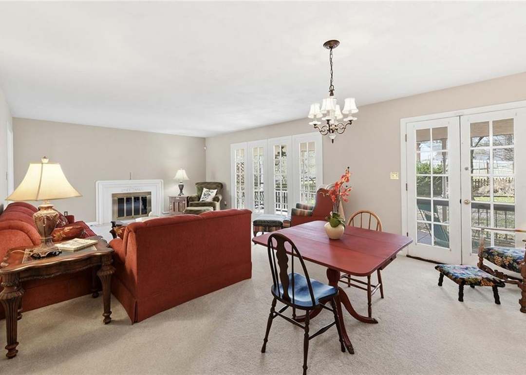 3424 S Norton Avenue — photo 16