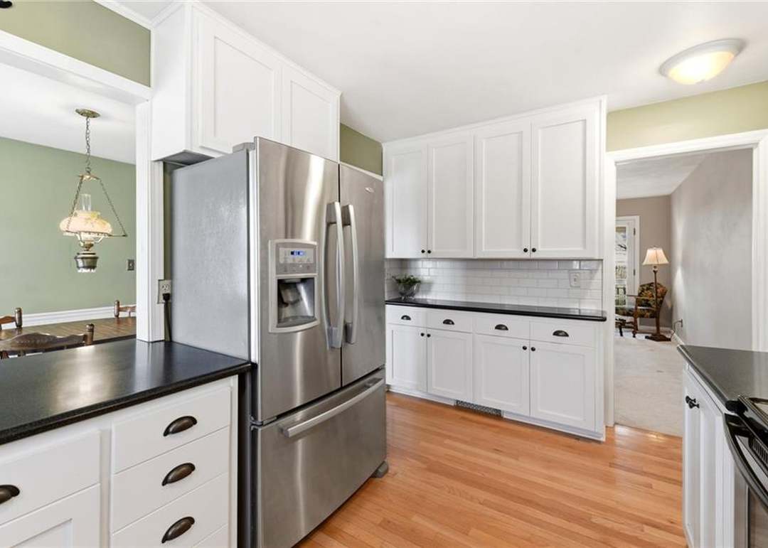 3424 S Norton Avenue — photo 19