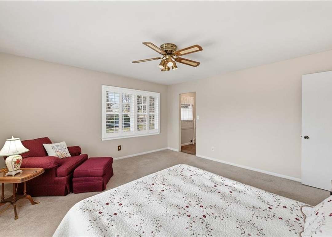 3424 S Norton Avenue — photo 24