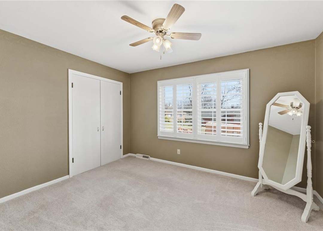 3424 S Norton Avenue — photo 30