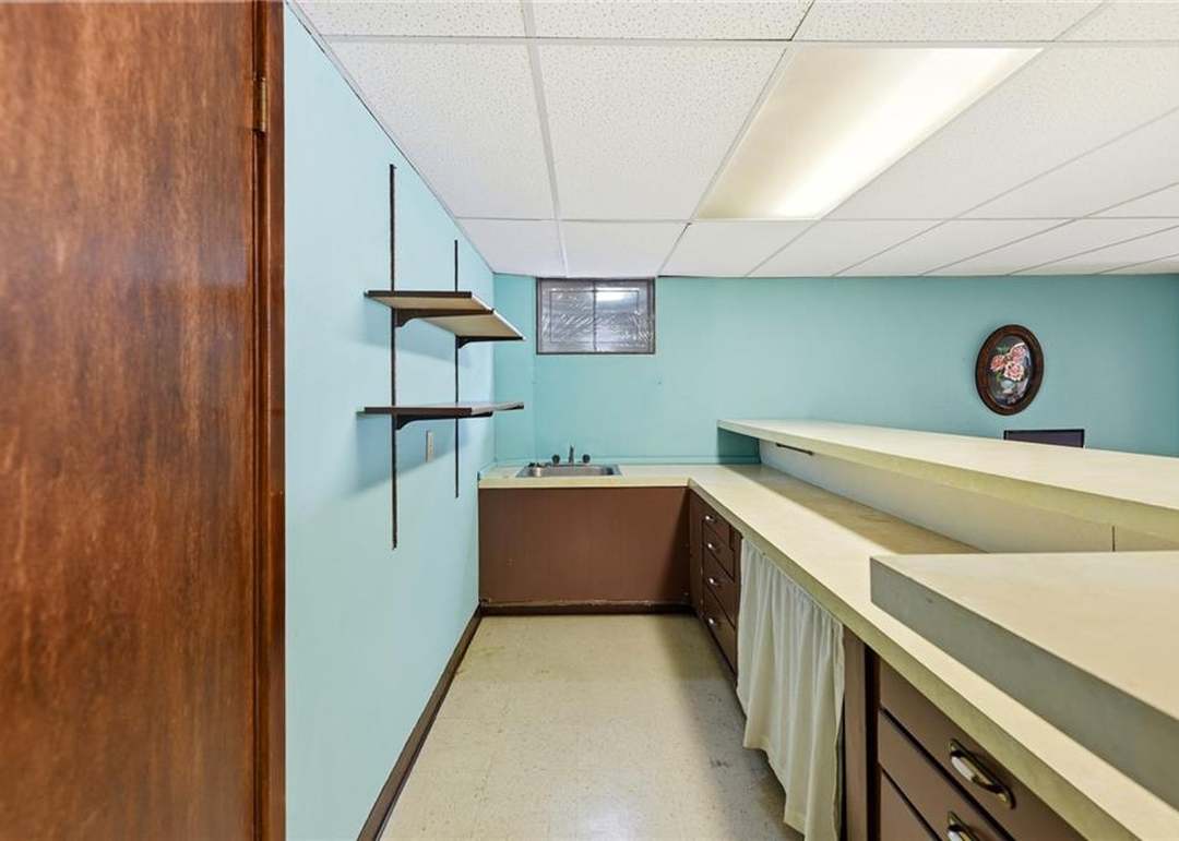 3424 S Norton Avenue — photo 34