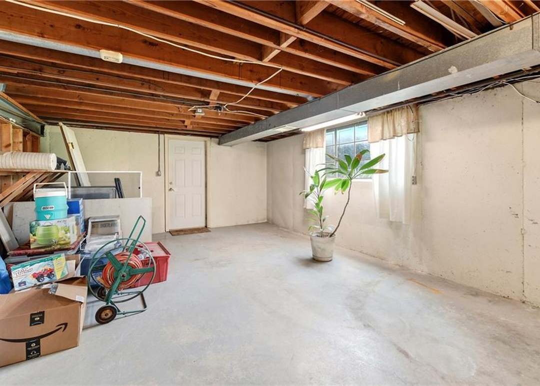 3424 S Norton Avenue — photo 39