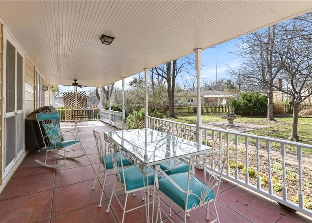 3424 S Norton Avenue — photo 41