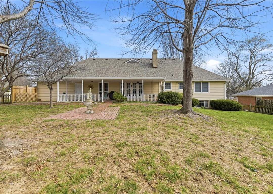 3424 S Norton Avenue — photo 46