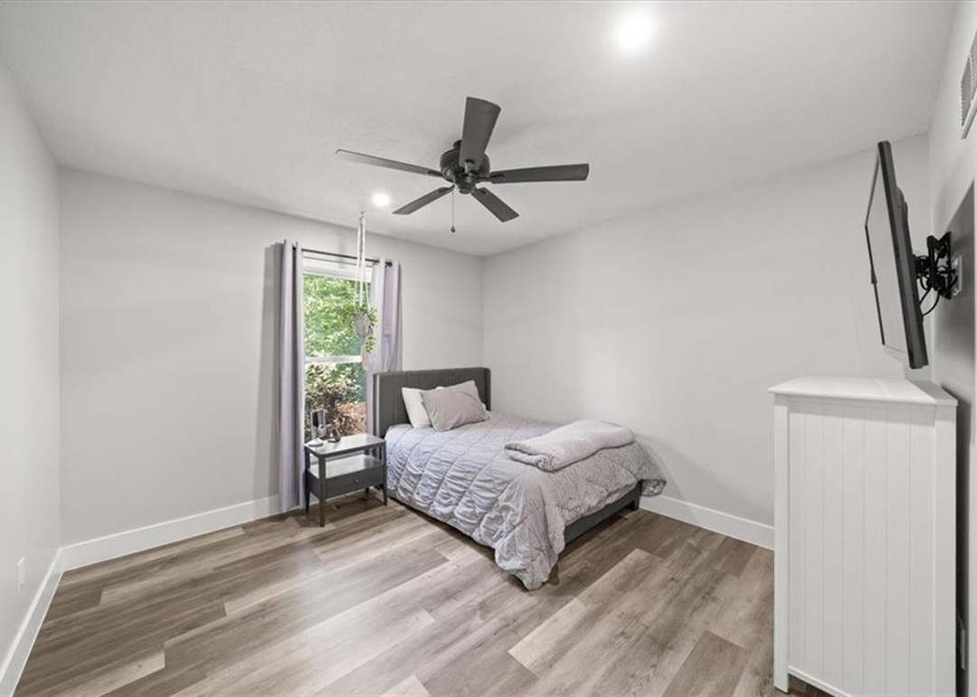 6655 W 82ND Street — photo 5