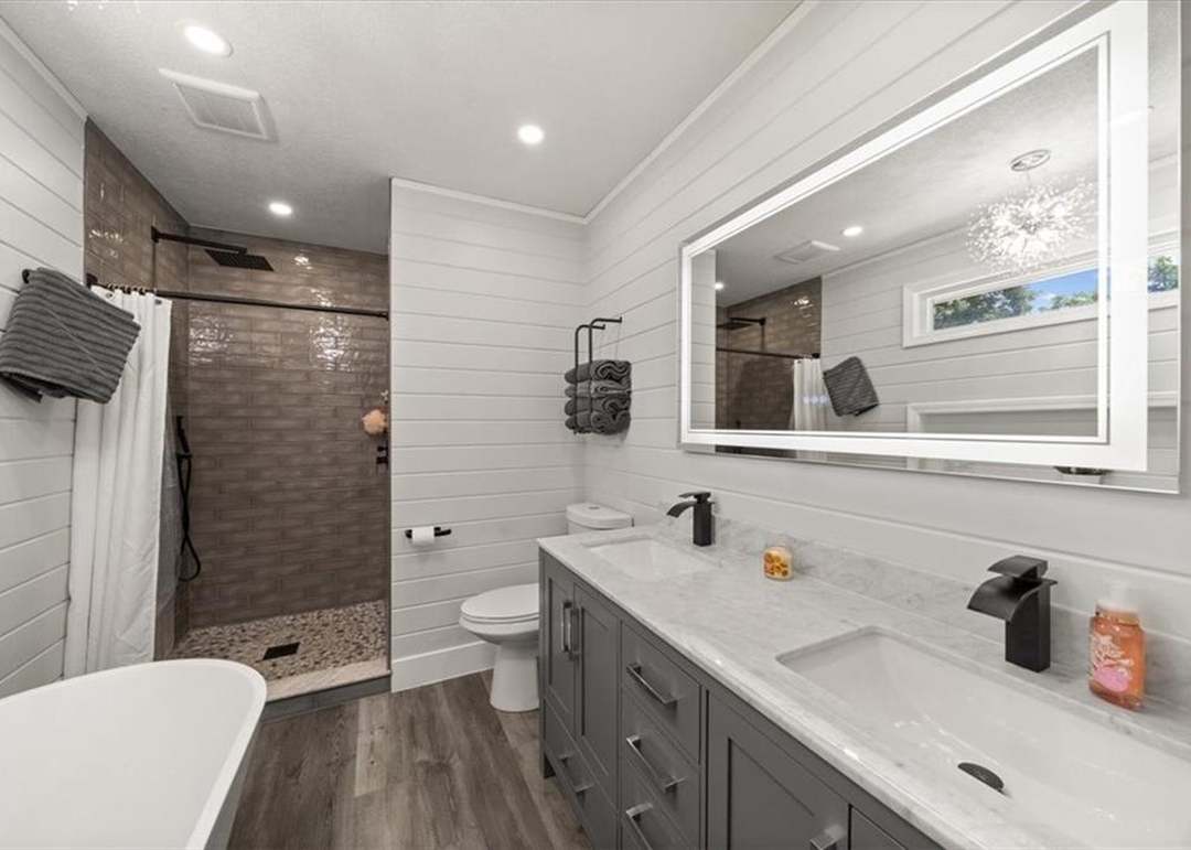 6655 W 82ND Street — photo 7