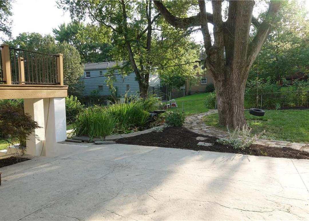 9606 Beverly Street — photo 6