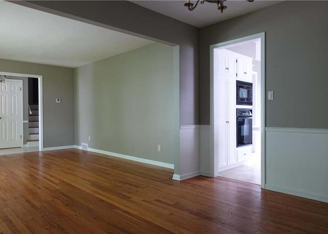 9606 Beverly Street — photo 7