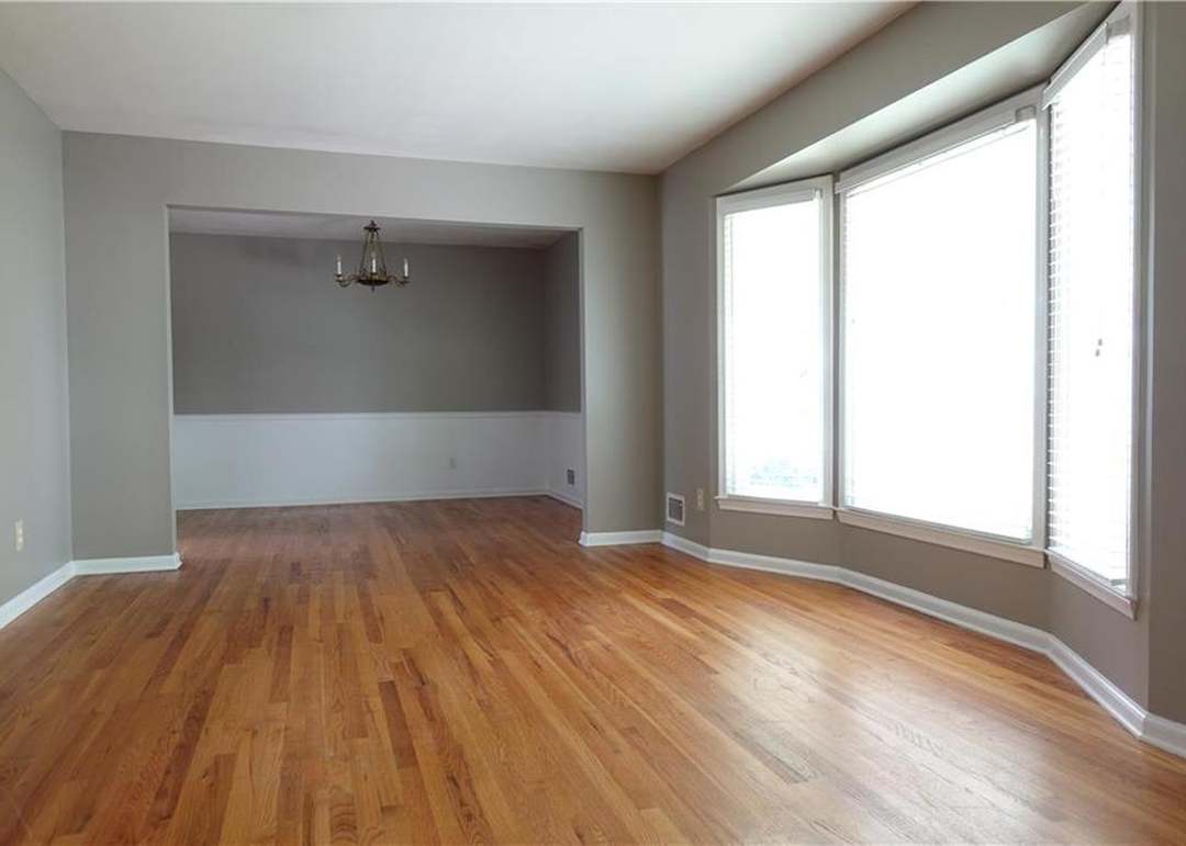 9606 Beverly Street — photo 10