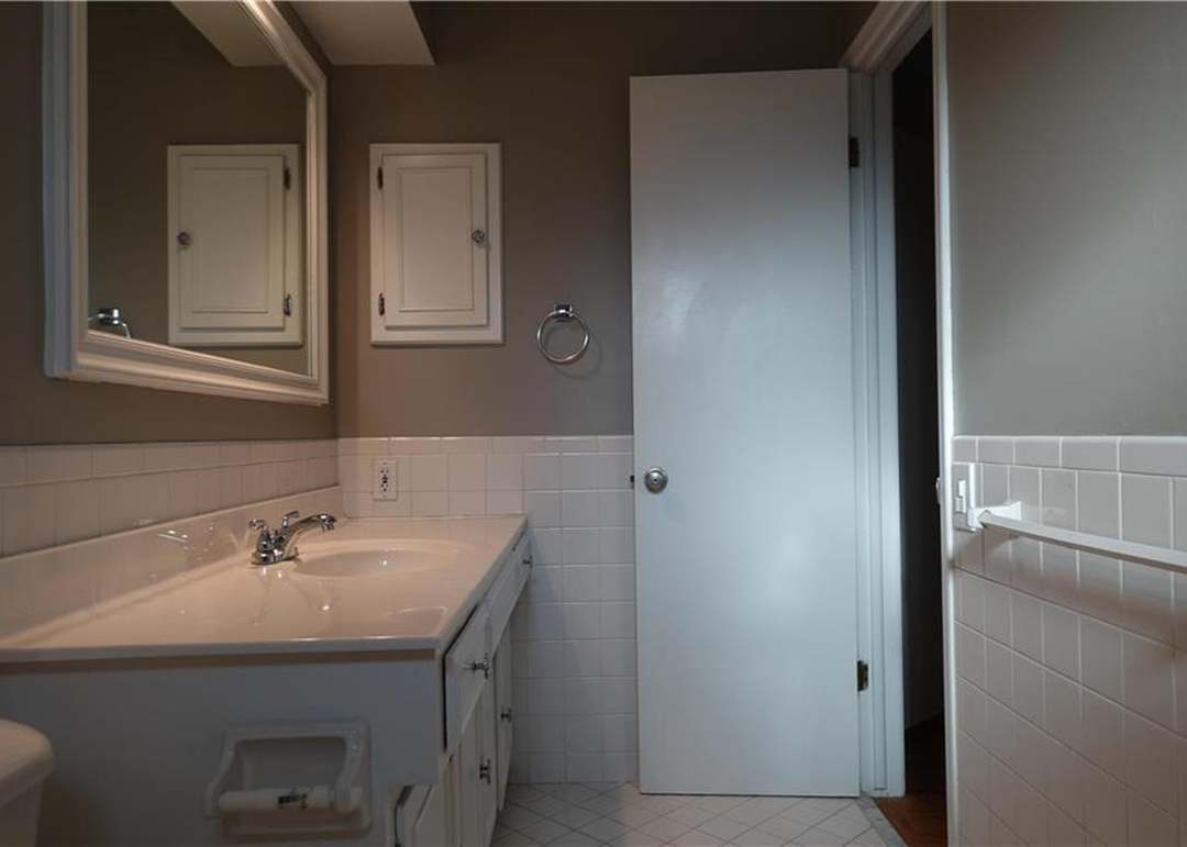 9606 Beverly Street — photo 16