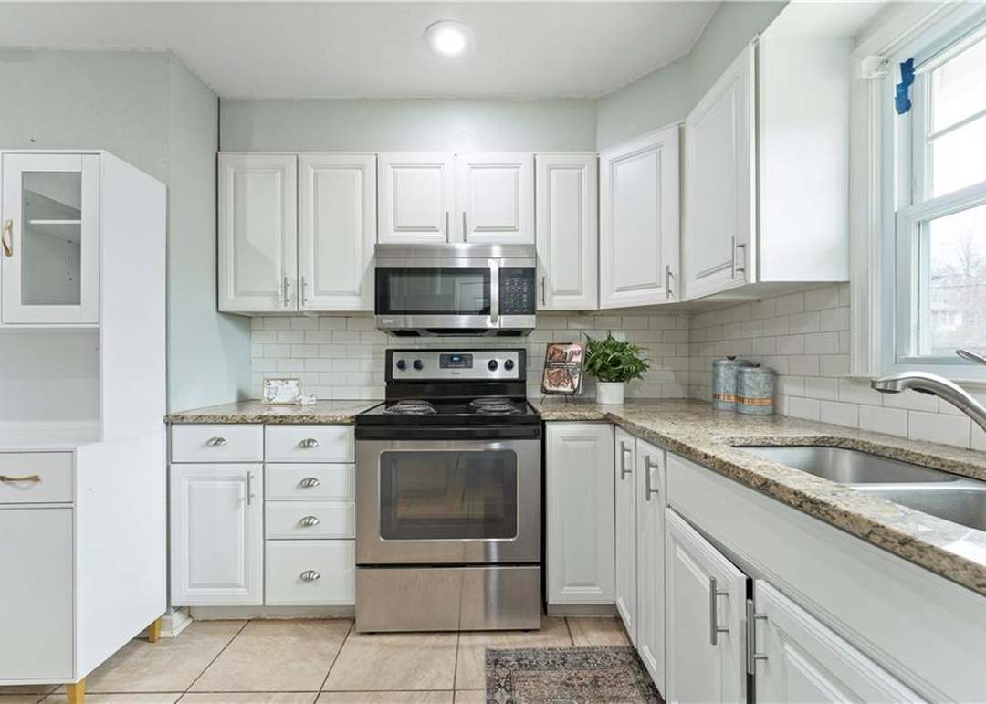 8501 Walmer Street — photo 4